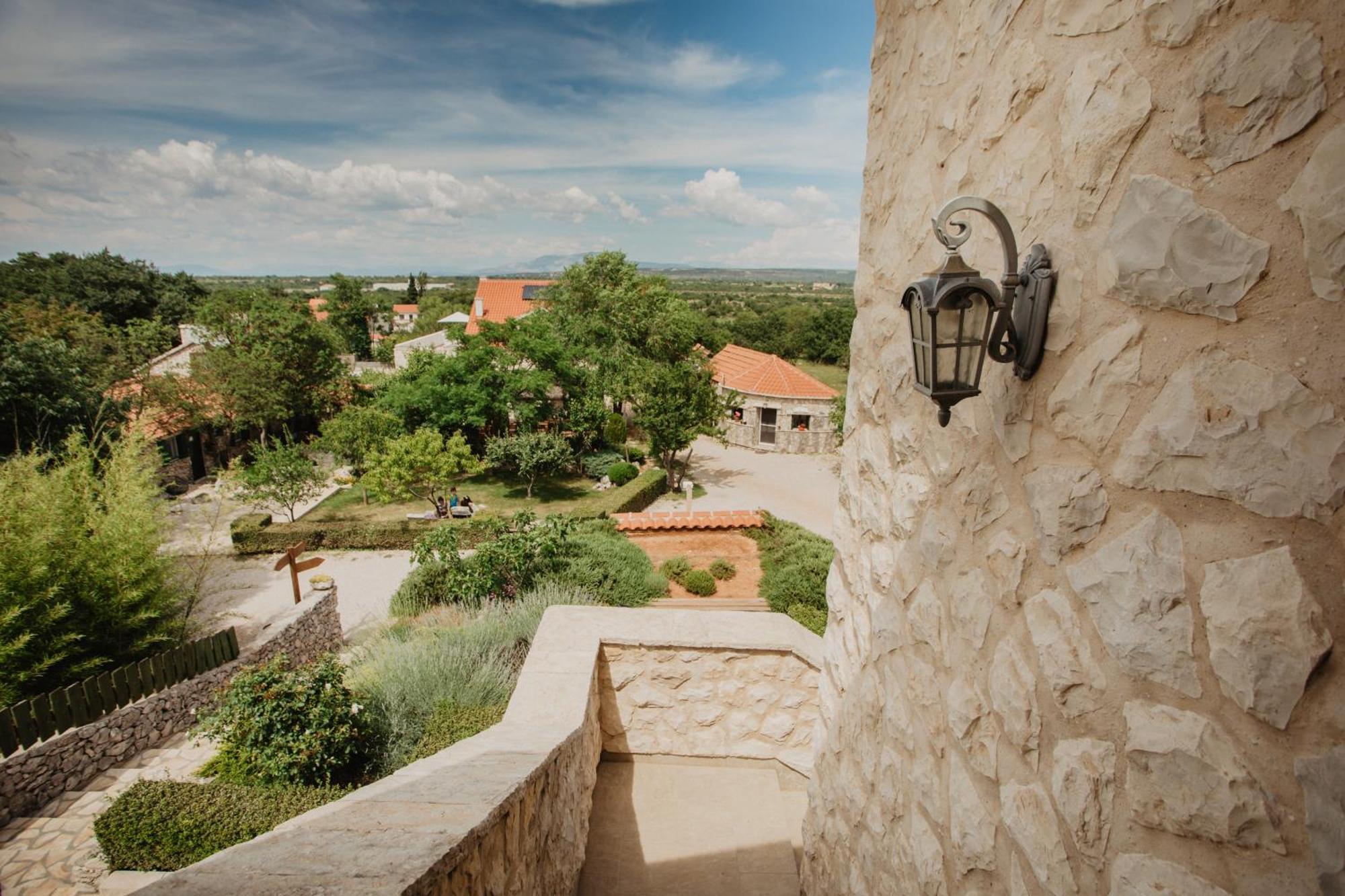 Kalpic Suites & Villa Lozovac Dış mekan fotoğraf